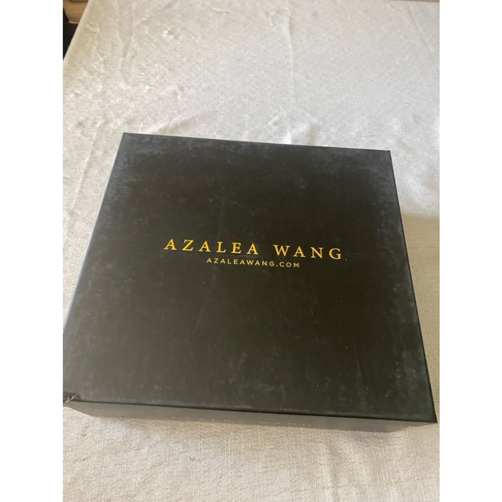 Women's Azalea Wang Dana-Bone wedge booties White, Size 7.5 - Picture 4 of 10